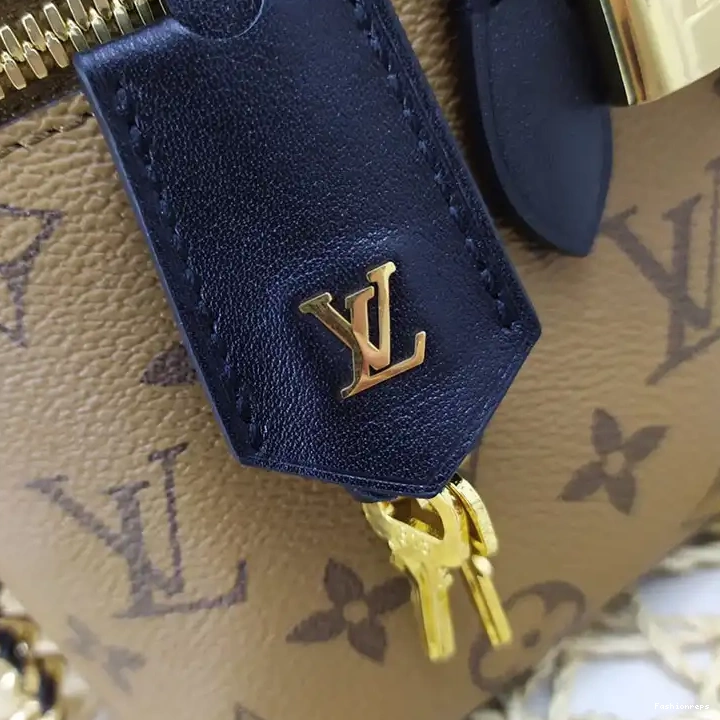 Fashionreps 204B570004 Bags LV 0527